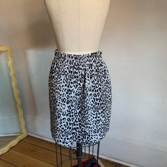 VTG Y2K leopard print knit mini skirt animal print elastic waist neutral Pssst - Picture 4 of 5